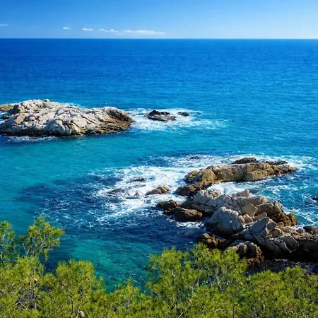 Villa Catalunya Casas Tranquil Costa Brava Retreat With Private Suite! *